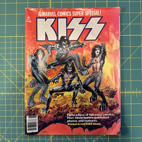 1977 kiss comic book - comic,