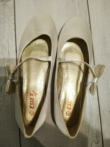 Brand new satin - , shimmering