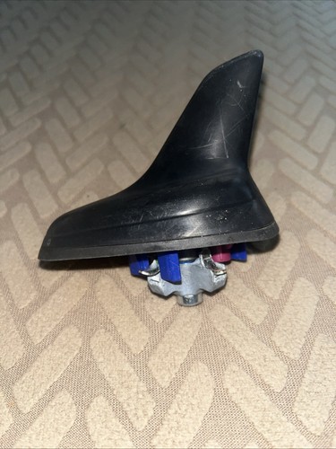 Shark fin antenna - shark,