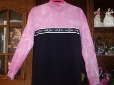 Fred Perry. NEW. Pure Cotton Pink &Black Sweatshirt/Tie Dye pattern/Brand Emblem