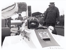 EMBASSY LOLA T370 GRAHAM HILL