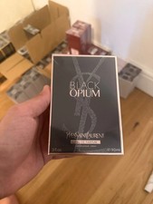 Yves Laurent Black Opium