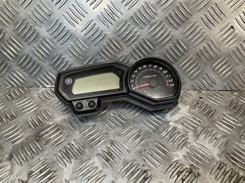 Yamaha xj6 speedometer - yamaha,