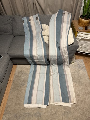 Pair next lined eyelet - of,