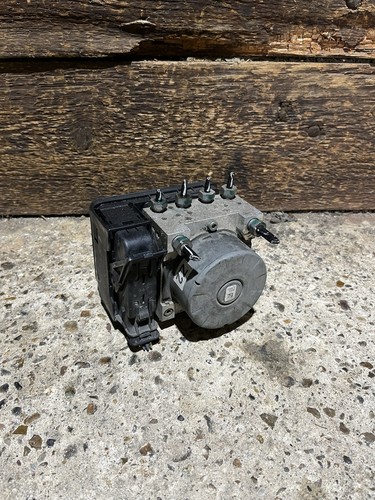 Ford fiesta mk8 abs pump - abs,