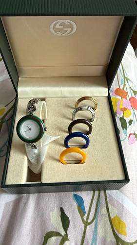 Gucci swiss made quartz - swiss,