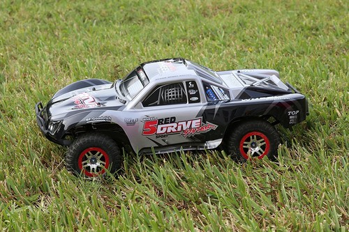 Custom black body - black,