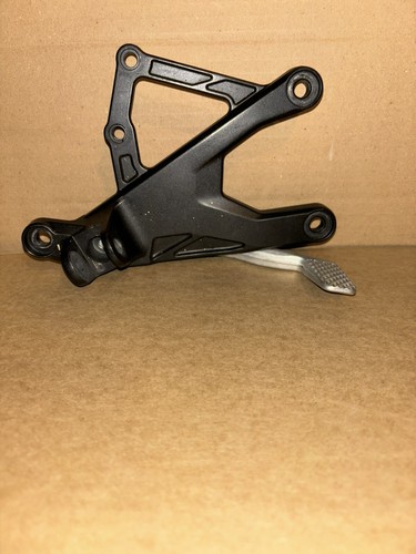 Yamaha yzf r1m right - yzf,