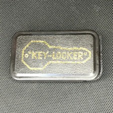 Vintage Magnetic Key Holder Box Storage Car Key Hideaway Place