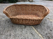 Dog Wicker Basket. Vgc. 30x22x8in.