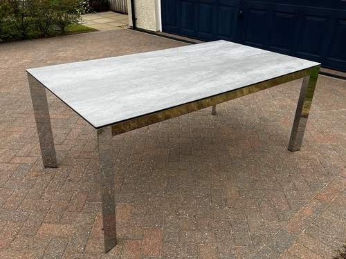 Contemporary dining table - contemporary,