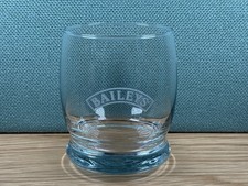 BAILEYS Rounded Thick Based