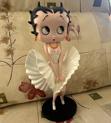 Betty boop white dress plastic - betty,