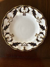 Royal Crown Derby Majesty Gold