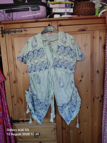 Gorgeous summer holidays suit - gorgeous,