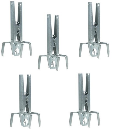 Scissor mole traps - traps,