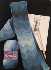 Scarf knitting kit