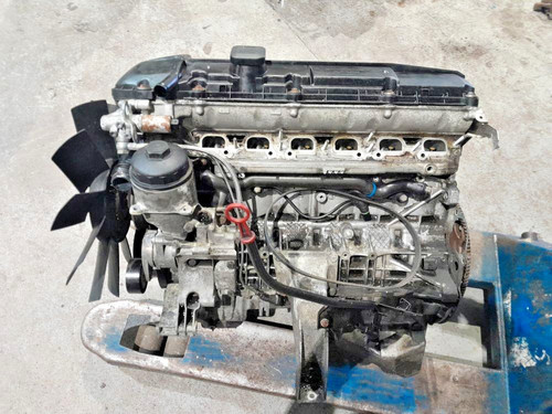 Oem 2001 bmw e39 530i - e39, saloon