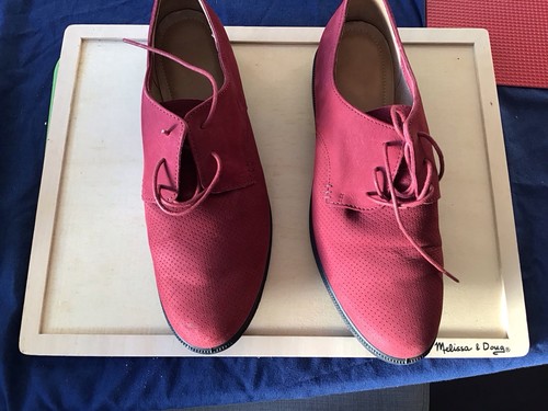 Box pair of men - a,
