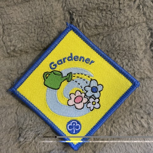 Girlguiding brownie gardener - girlguiding,