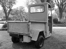 CUSHMAN SCOOTER TRUCKSTER