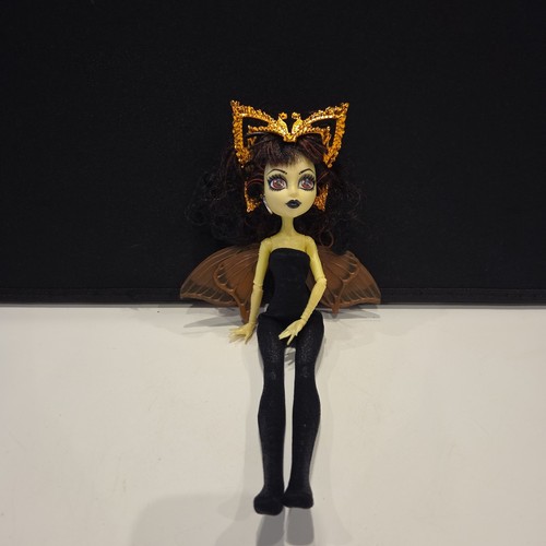 Monster high luna mothews doll - high,