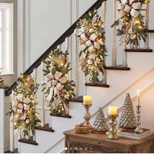 4 Christmas Wreath Design