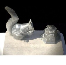 Art Deco Marble Based Squirrel Design Inkwell Ink Pot