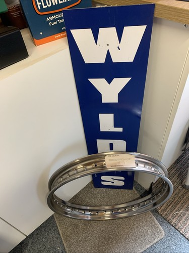 Stainless steel wheel rim - stainless, mb22