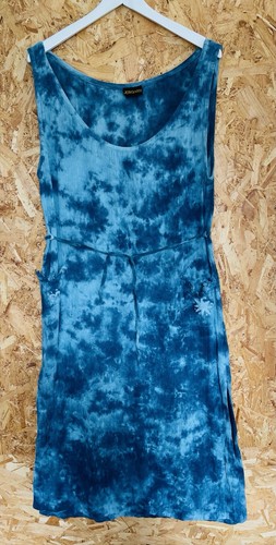 Jordash teal with navy blue