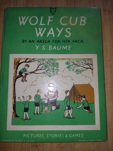 Scouting book wolf - ,