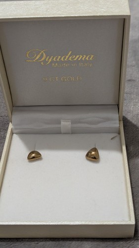 9ct yellow gold stud earrings - 9ct,