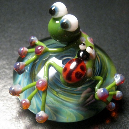 Boomwire glass ladybug frog - glass,