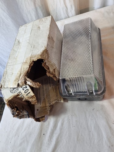 Single tamlite rectangular - single,