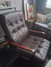 Vintage Swivel Chair