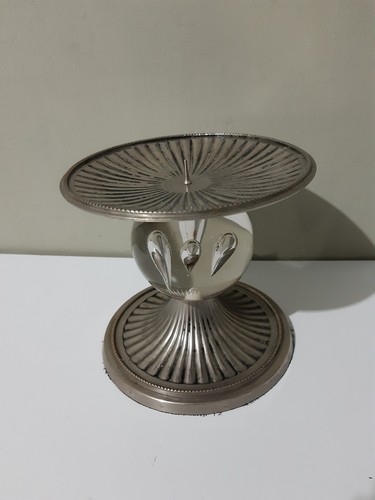 Ribbed metal candle holder - ribbed,
