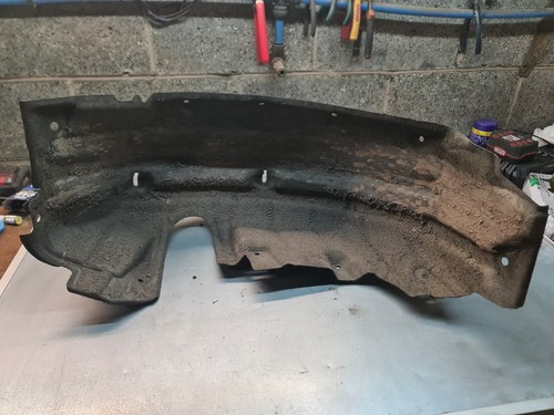 Toyota avensis mk3 - t270, o/s