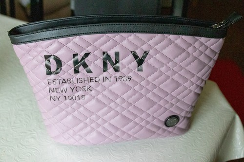 Dkny make bag logo french - up,