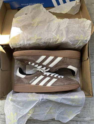 Adidas brown and white - brown,