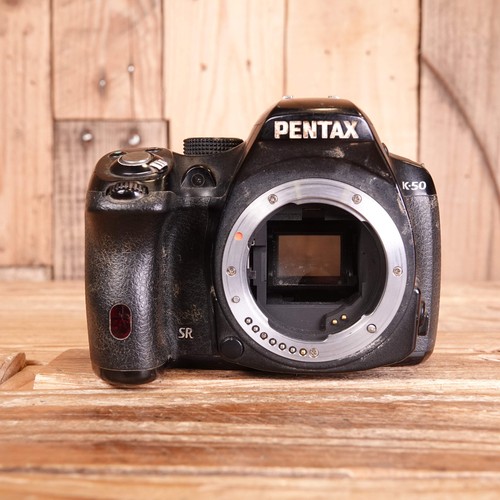 Faulty pentax k50 - faulty,