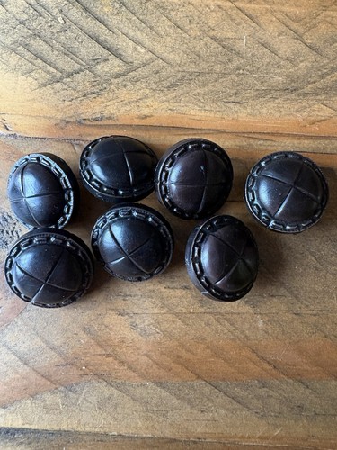 Vintage brown buttons - brown,