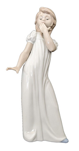 Vintage nao figure - figure, lladro
