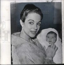 1960 Press Photo Actress Dana