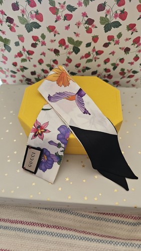 Gucci flora silk neck - gucci,