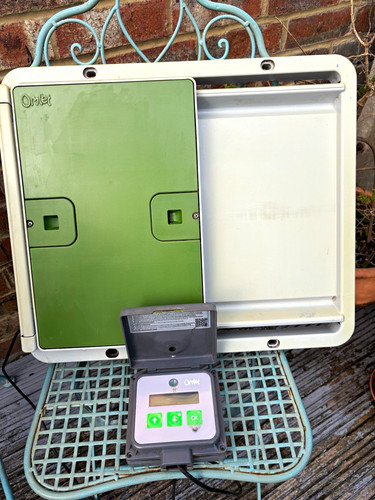 Omlet auto door chicken coop - omlet,