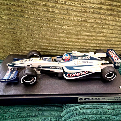 Williams team 18 - williams,