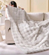 White Faux Fur Throw Blanket