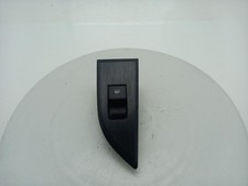 NISSAN QASHQAI Electric Window