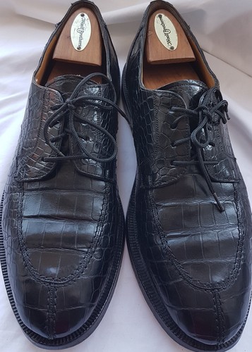 Alligator leather handmade - alligator,