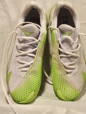 Men's Nike size 9 Court Zoom